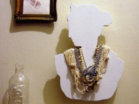 Design Sponge Jewelry Bust